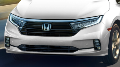 3/4 closeup of grill on white Odyssey.